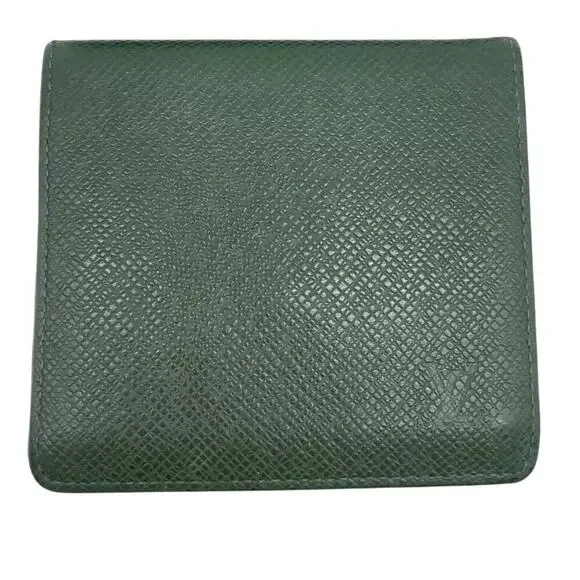 Louis Vuitton Taiga Green3 Cult Card Wallet W/ Dust Bag